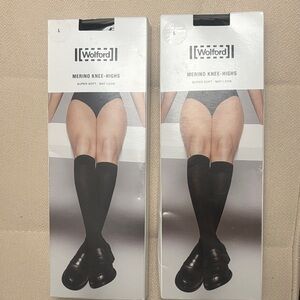 Wolford Merino Knee-High Socks in Black
2 x, I sell two for $60. Ty.